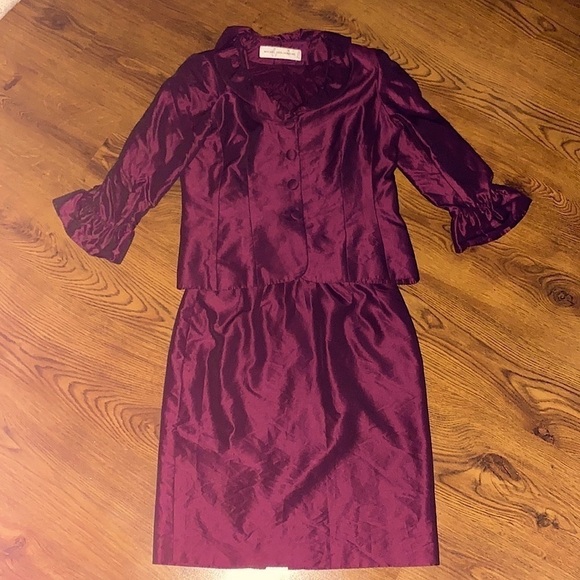 🌷 Michel Desjardins 🌷 2 Pc Set Sateen Ruffle Flare Jacket & Matching Skirt - Picture 11 of 13